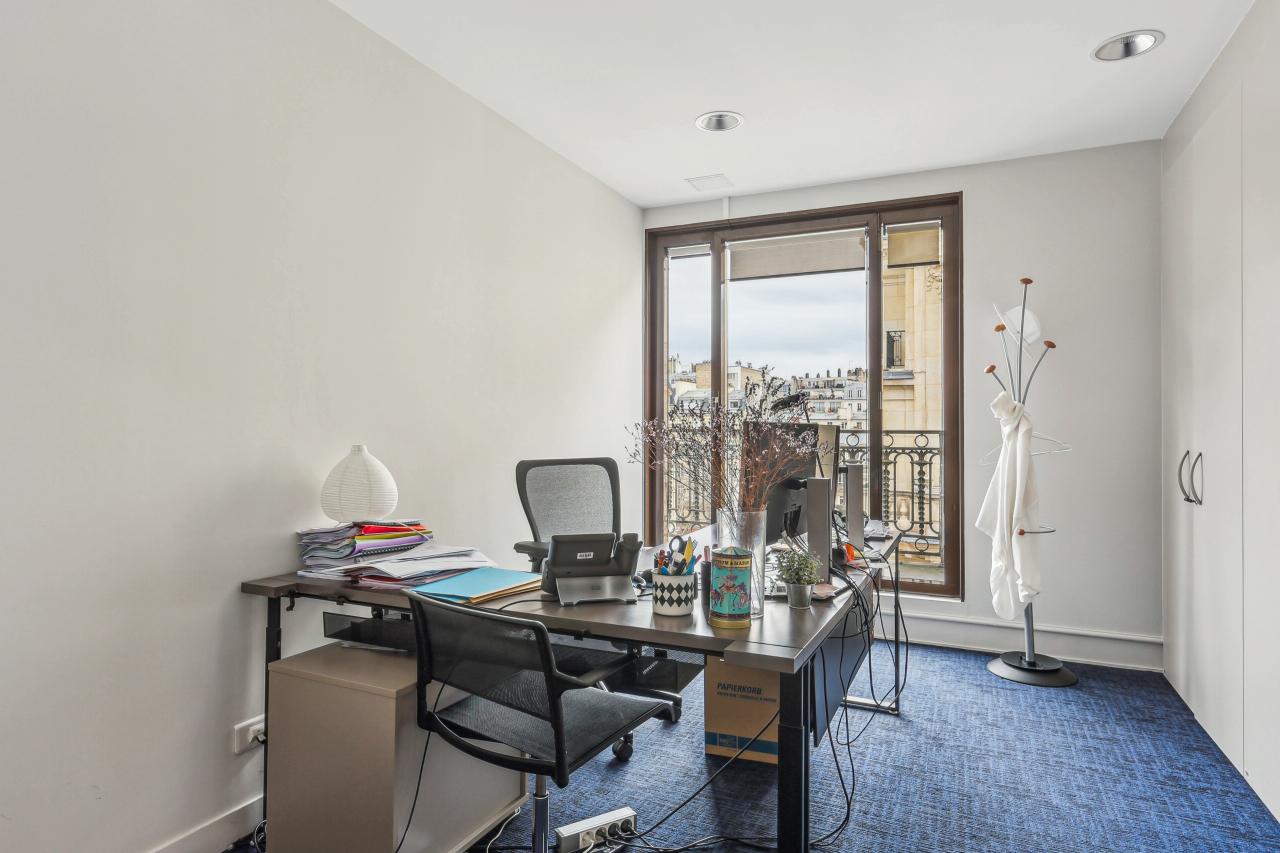 Bureau Paris 1106m² Location bureau Paris OLBUR2427450 3
